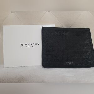 Givenchy GWP Flat Black Zip Pouch